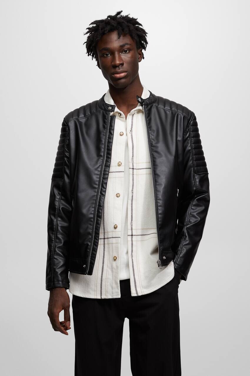

Байкерская куртка из искусственной кожи Pull&Bear, черный