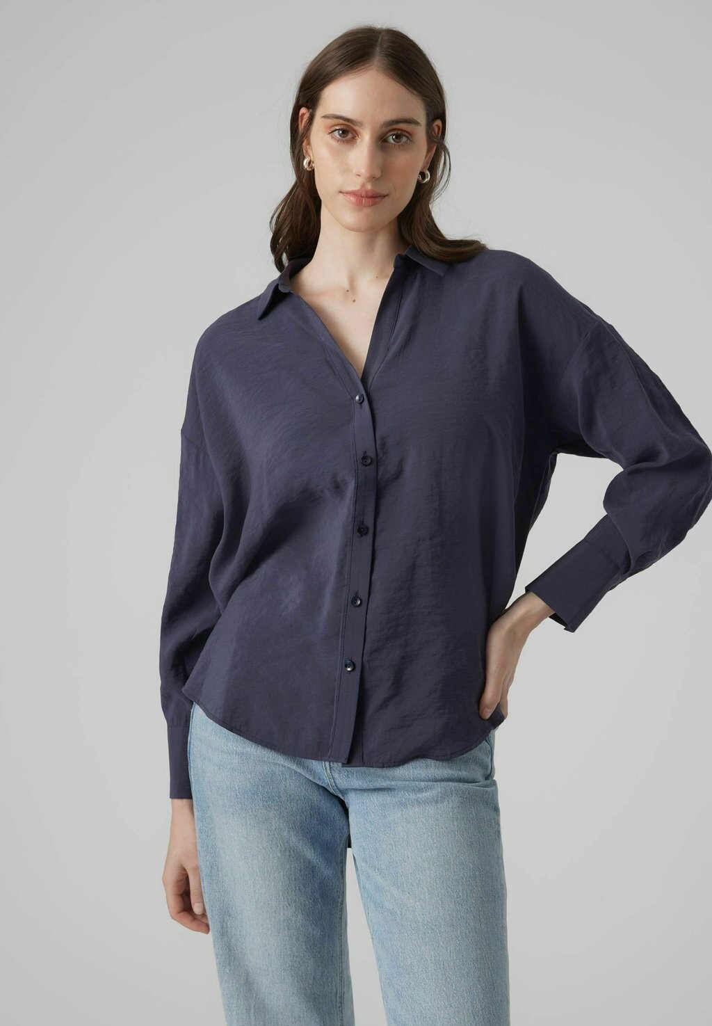 

Рубашка Vero Moda, темно-синий