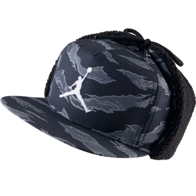 

Кепка зимняя Nike Air Jordan Pro Shield, темно-серый