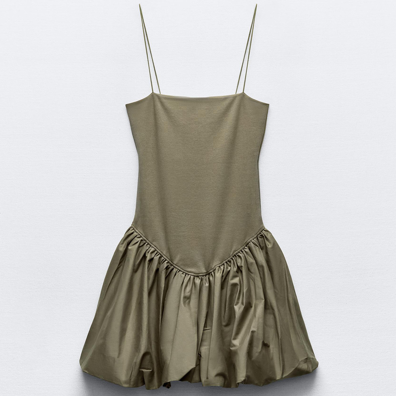 Платье Zara Contrast Ribbed Poplin Puff, хаки