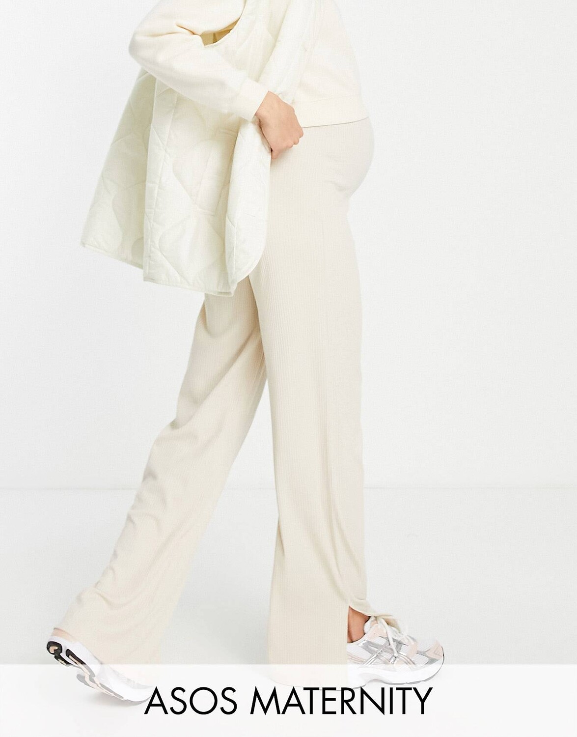 

Эксклюзивные брюки широкого кроя в рубчик с разрезом на камне ASOS DESIGN Maternity