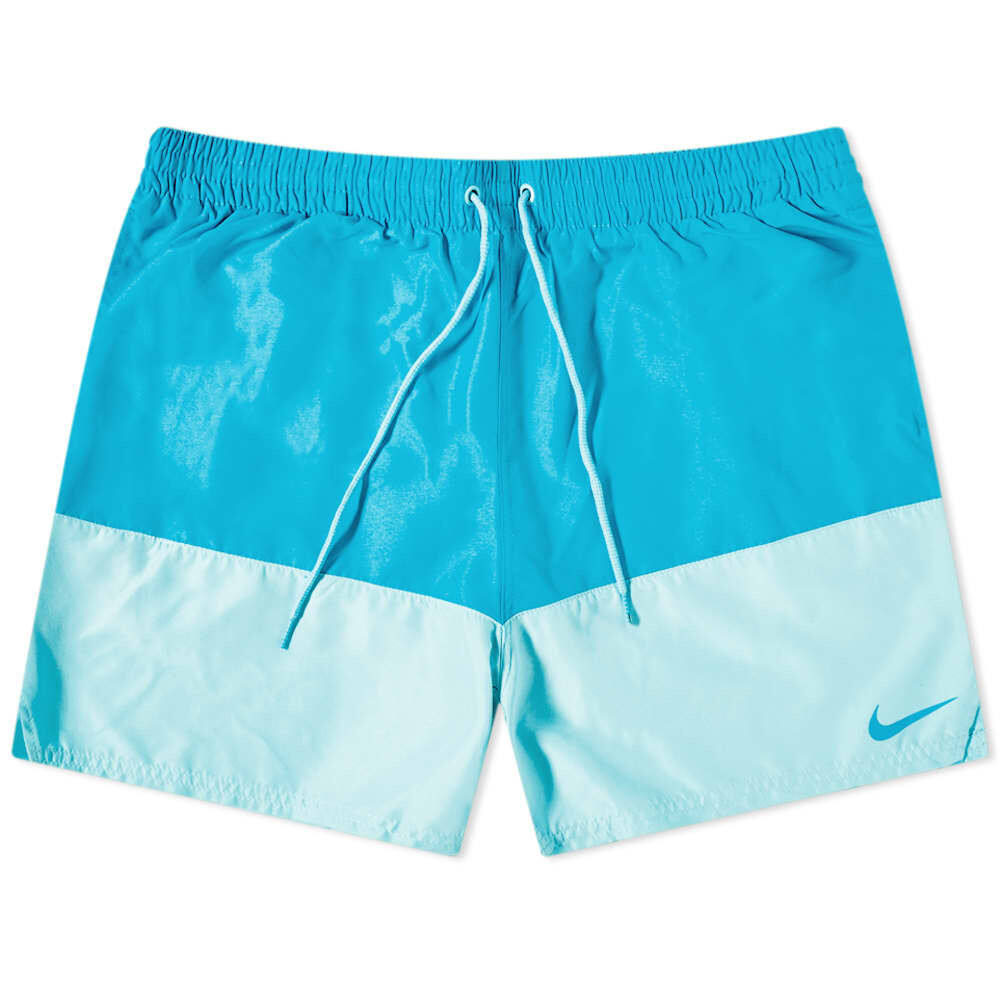 

5-дюймовый залп, короткий Nike Swim