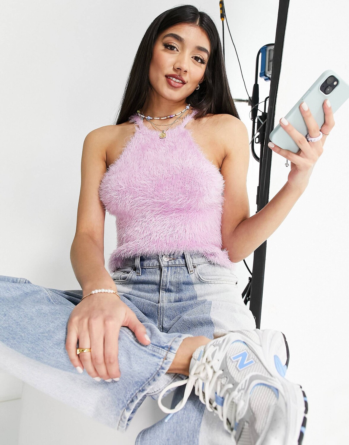 

Пушистая трикотажная майка ASOS DESIGN с завязками на шее