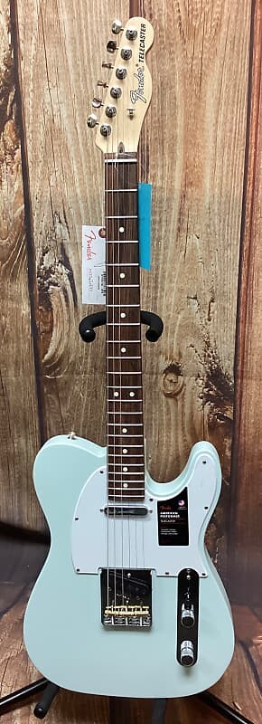 

Американский исполнитель Fender Телекастер American Performer Telecaster