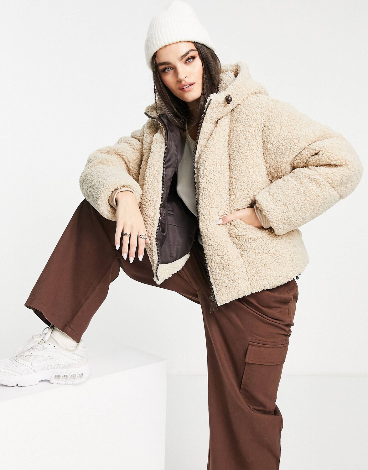 

Кремовый пуховик с капюшоном Topshop, Бежевый