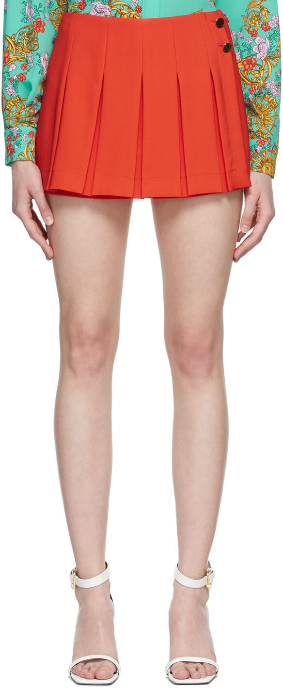 

Оранжевые шорты со складками Versace Jeans Couture