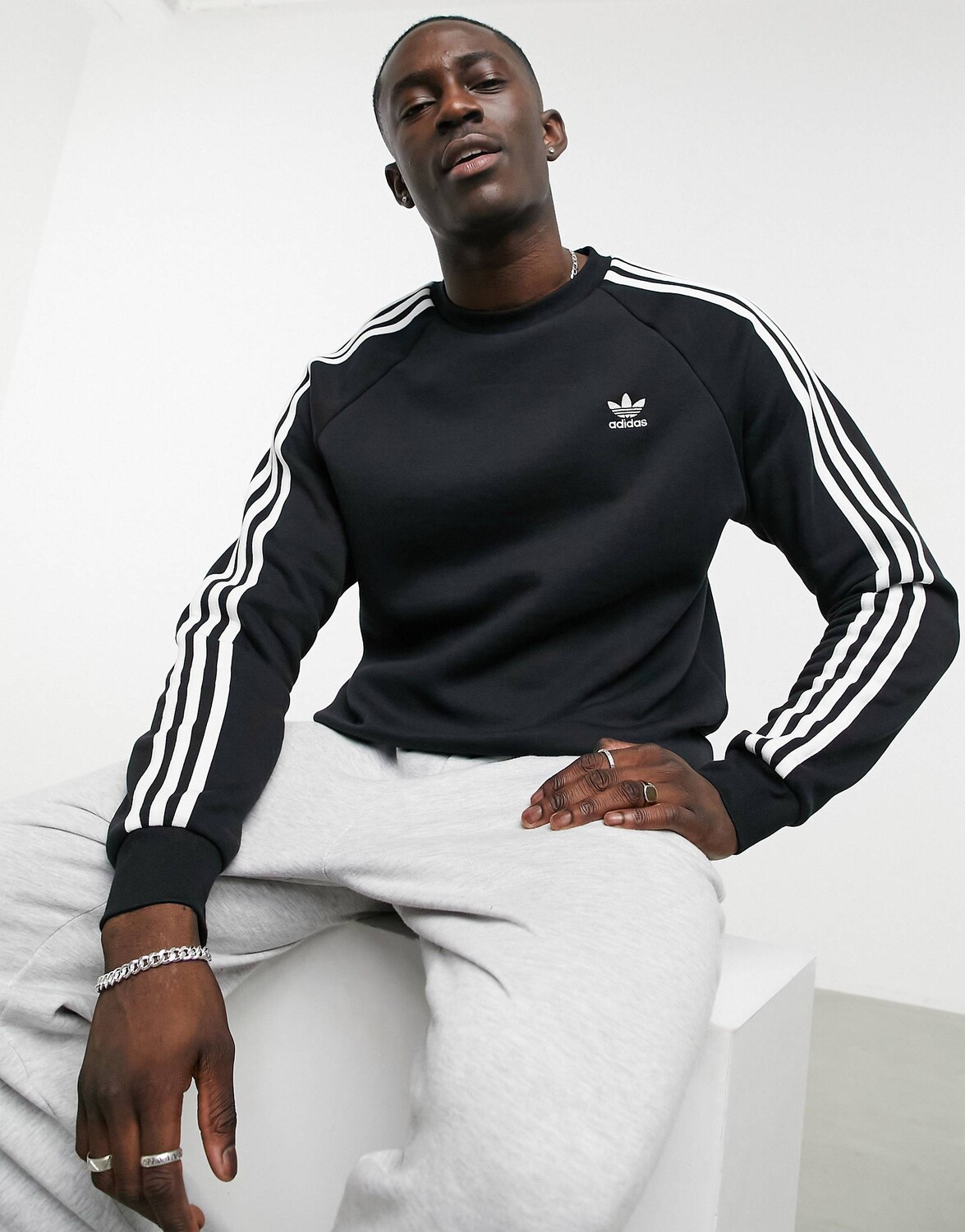 

Мужская толстовка Adidas Originals Adicolor Three Stripe, черный/белый