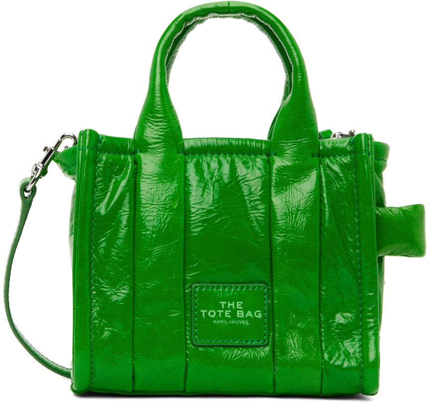 

Зеленая объемная сумка-тоут The Shiny Crinkle Medium Tote Marc Jacobs