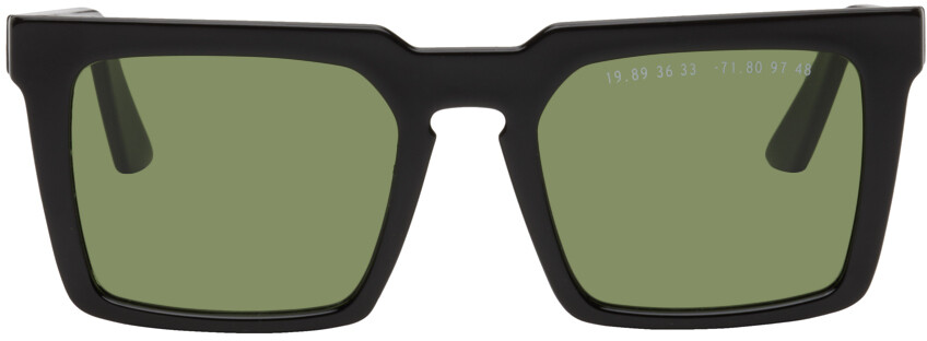 

Черные солнцезащитные очки среднего размера Type 02 Limited Edition Clean Waves
