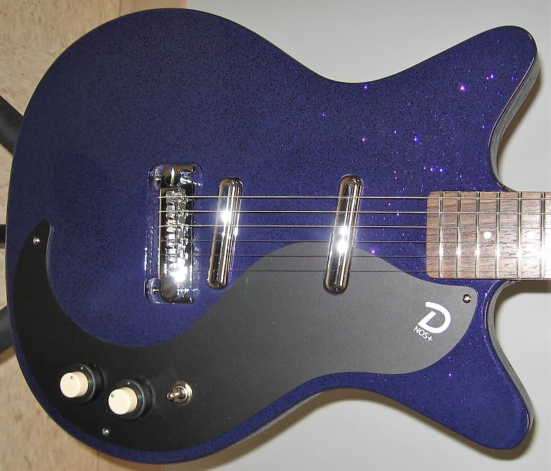 Электрогитара Danelectro Blackout 59 NOS+ Semi-Hollow Electric Guitar 2023 - Purple Metalflake