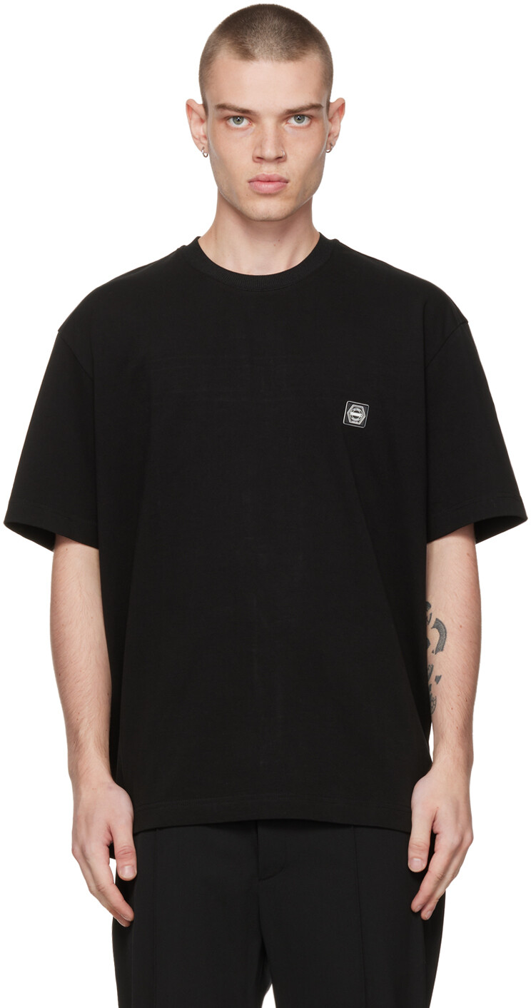 

Черная футболка с вышивкой на спине Solid Homme