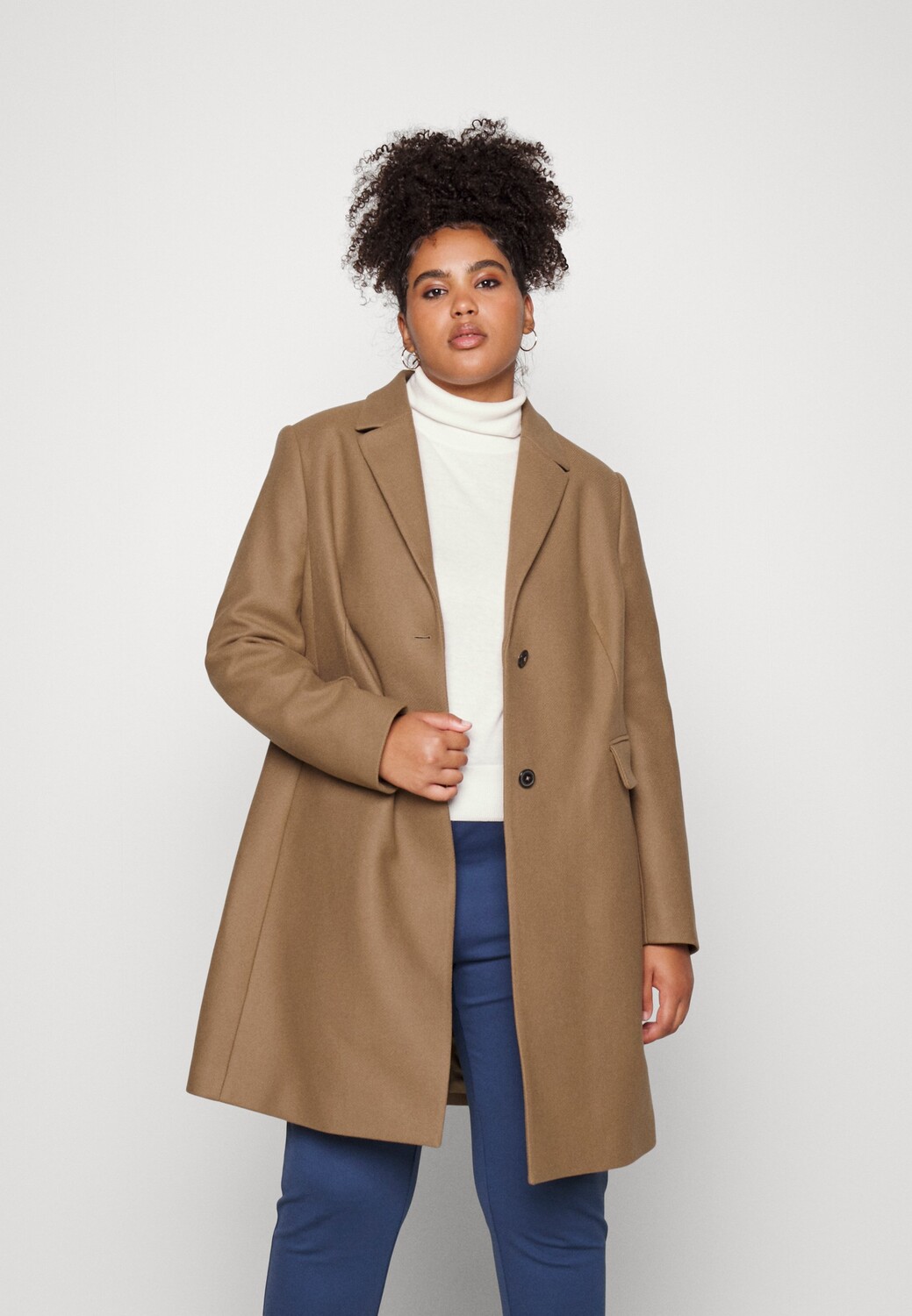 

Пальто классическое Tommy Hilfiger Curve, хаки