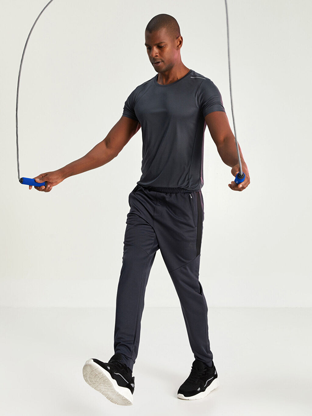 

Мужские спортивные штаны Slim Fit Jogger LCW Active