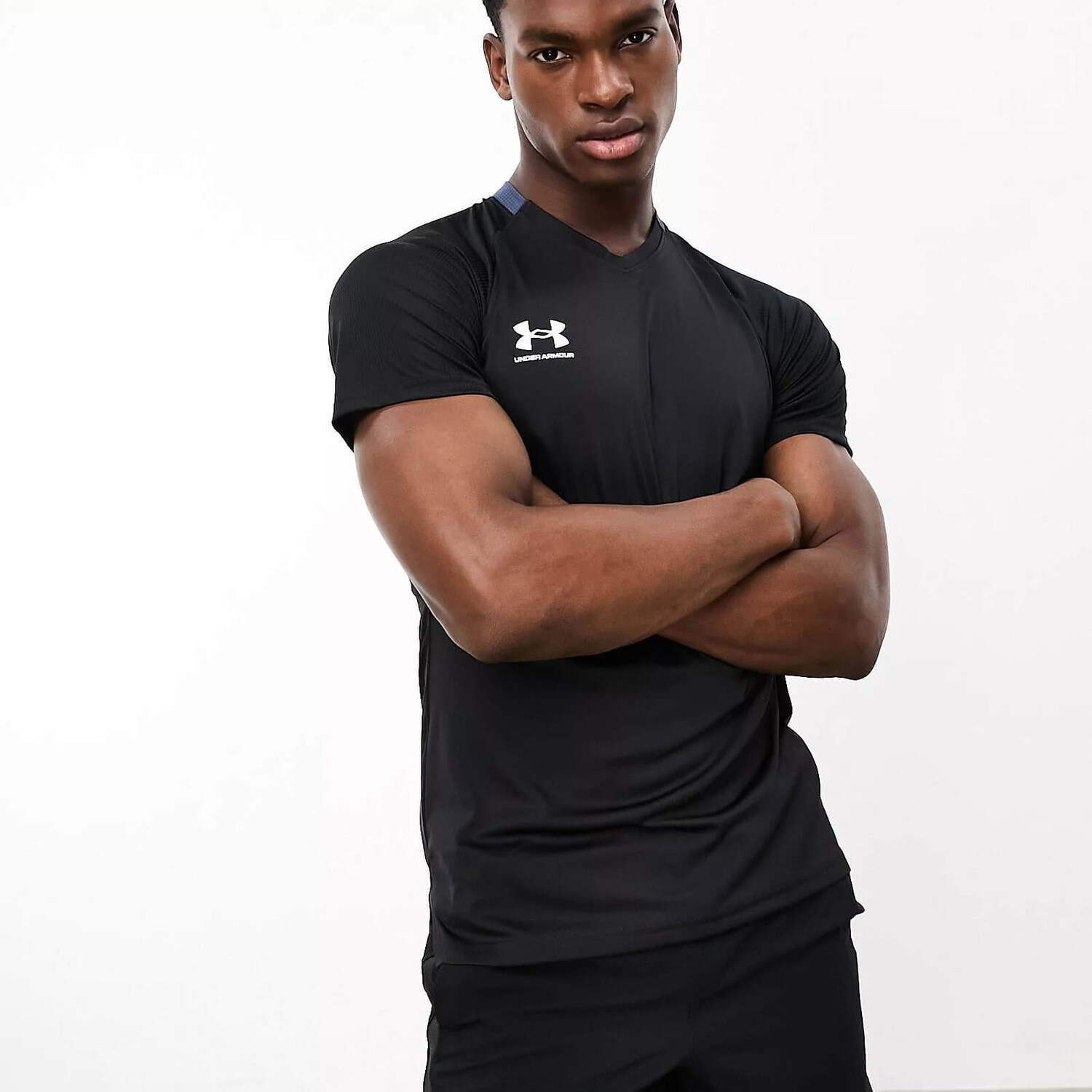 

Футболка Under Armour Accelerate, черный