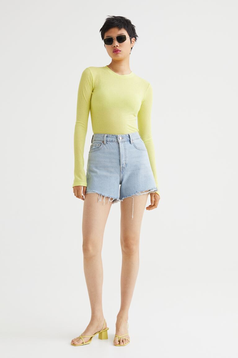 

Джинсовые шорты H&M, светло-голубой деним