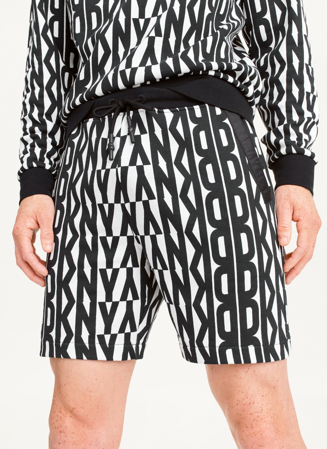 

Шорты с логотипом Exploded DKNY