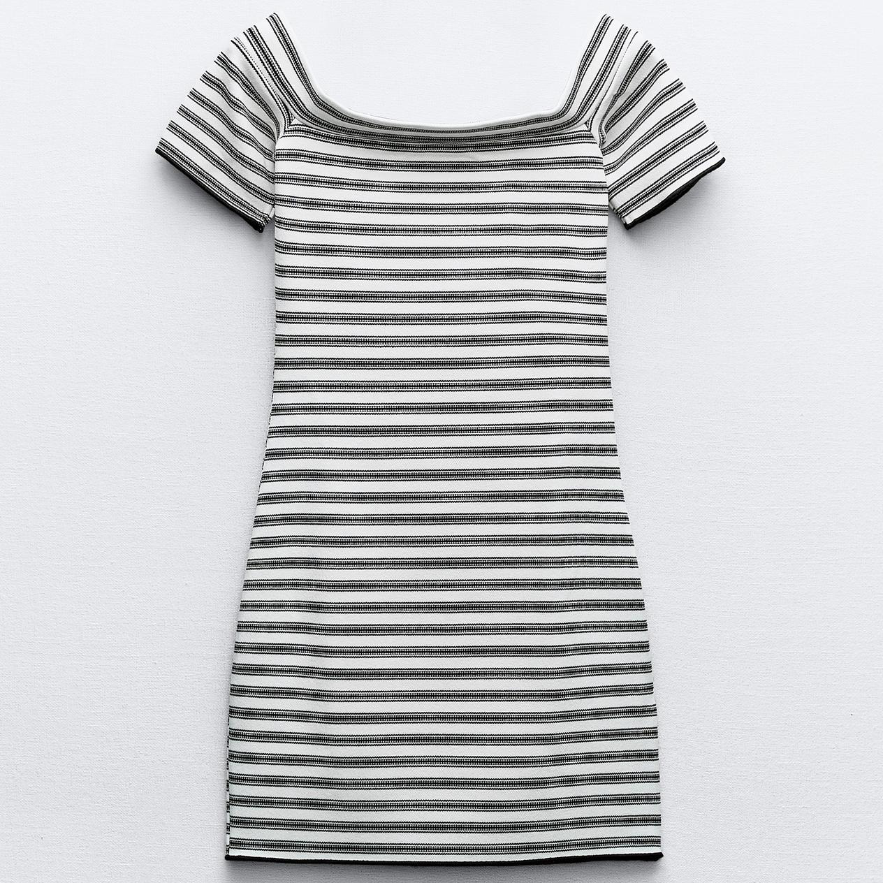 Платье Zara Short Stretch Knit, черный/белый