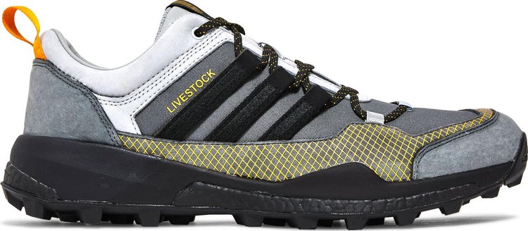 Adidas consortium terrex cheap skychaser livestock