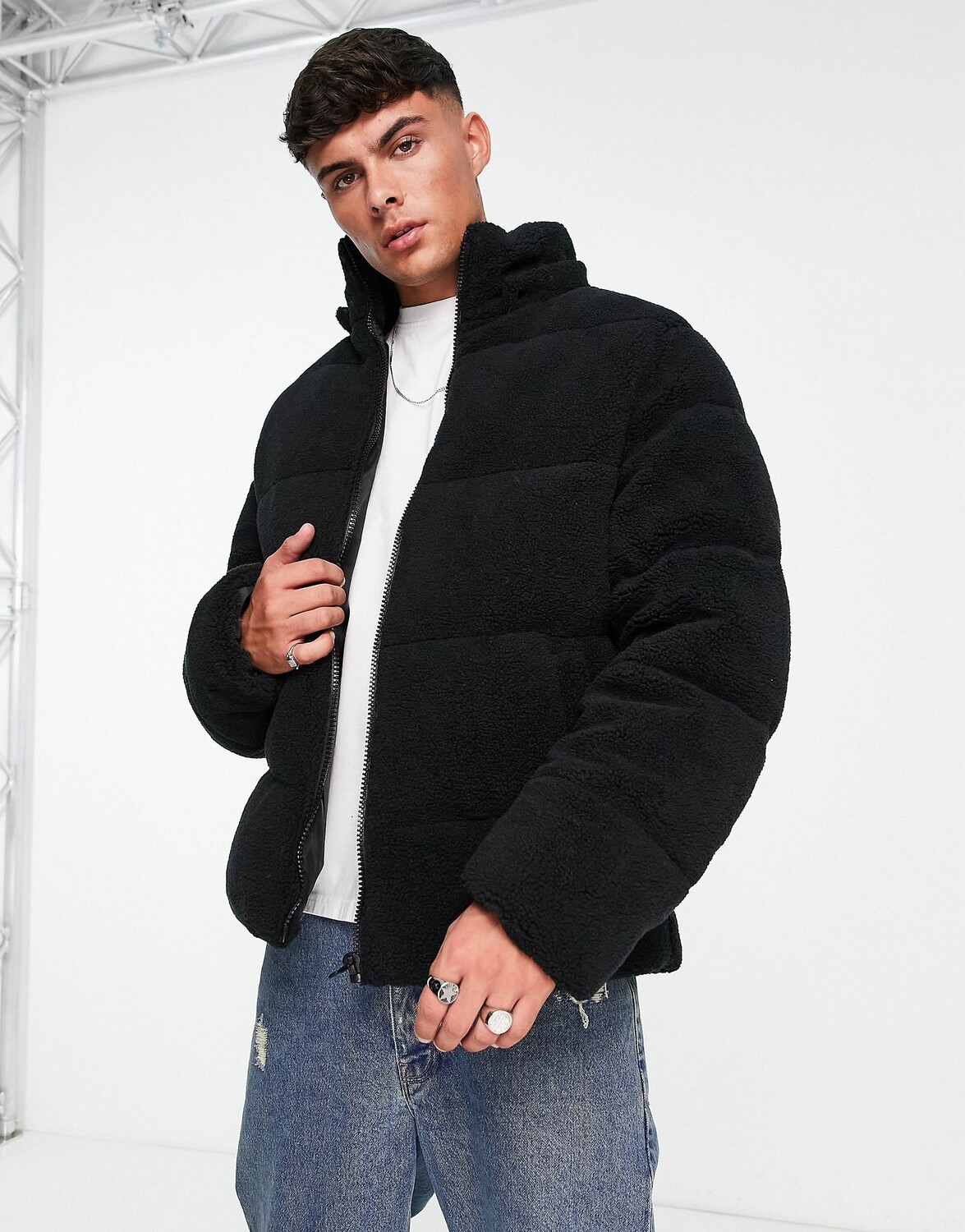 

Черная пуховая куртка со съемным капюшоном ASOS DESIGN, Черный