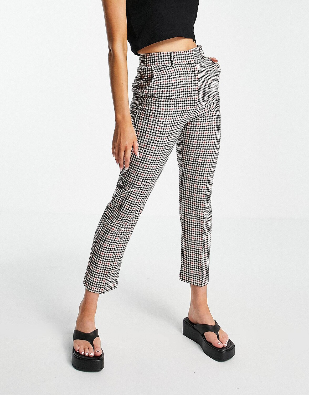 

Узкие брюки-сигареты в клетку ASOS DESIGN