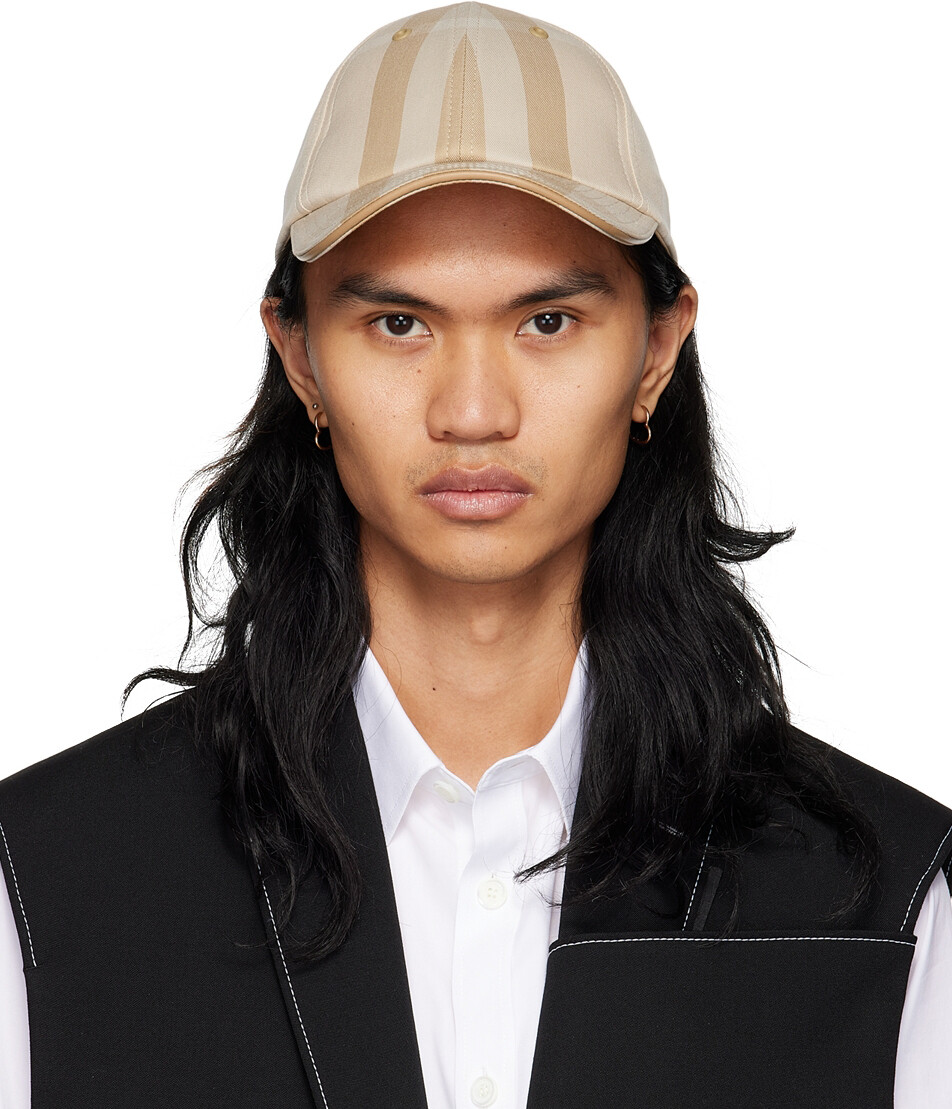 

Бежевая бейсболка в клетку с логотипом Burberry