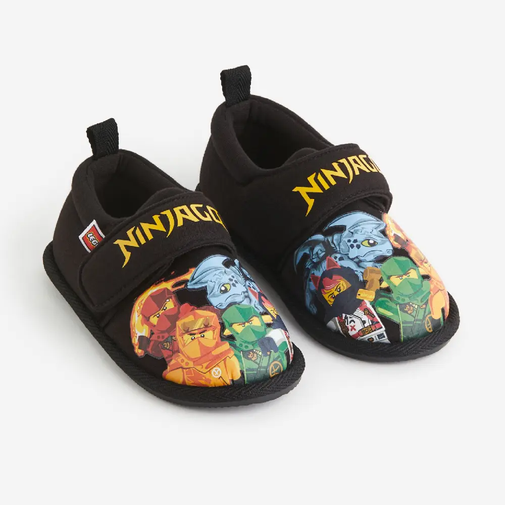 

Детские тапочки H&M Kids Jersey Ninjago, черный