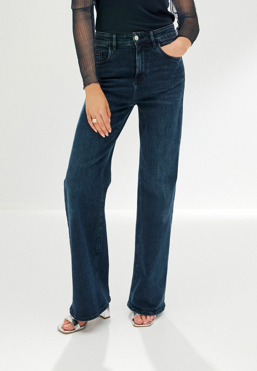 цена Расклешенные джинсы Wide Leg Flare Jeans Next, цвет inky blue