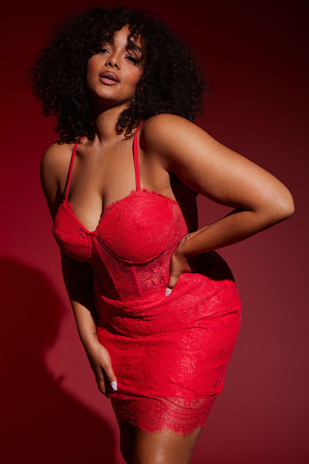 

Мини платье Fashion Nova GW22X236301, красный