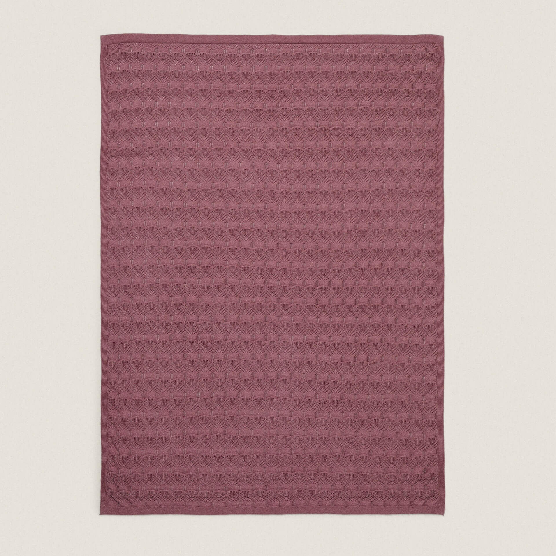 цена Детское одеяло Zara Home Open-Knit Cotton, бордовый