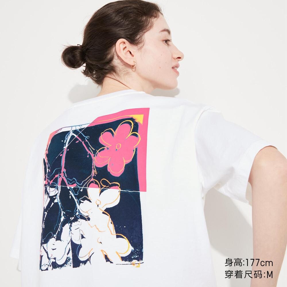 

Футболка с принтом Uniqlo, белый