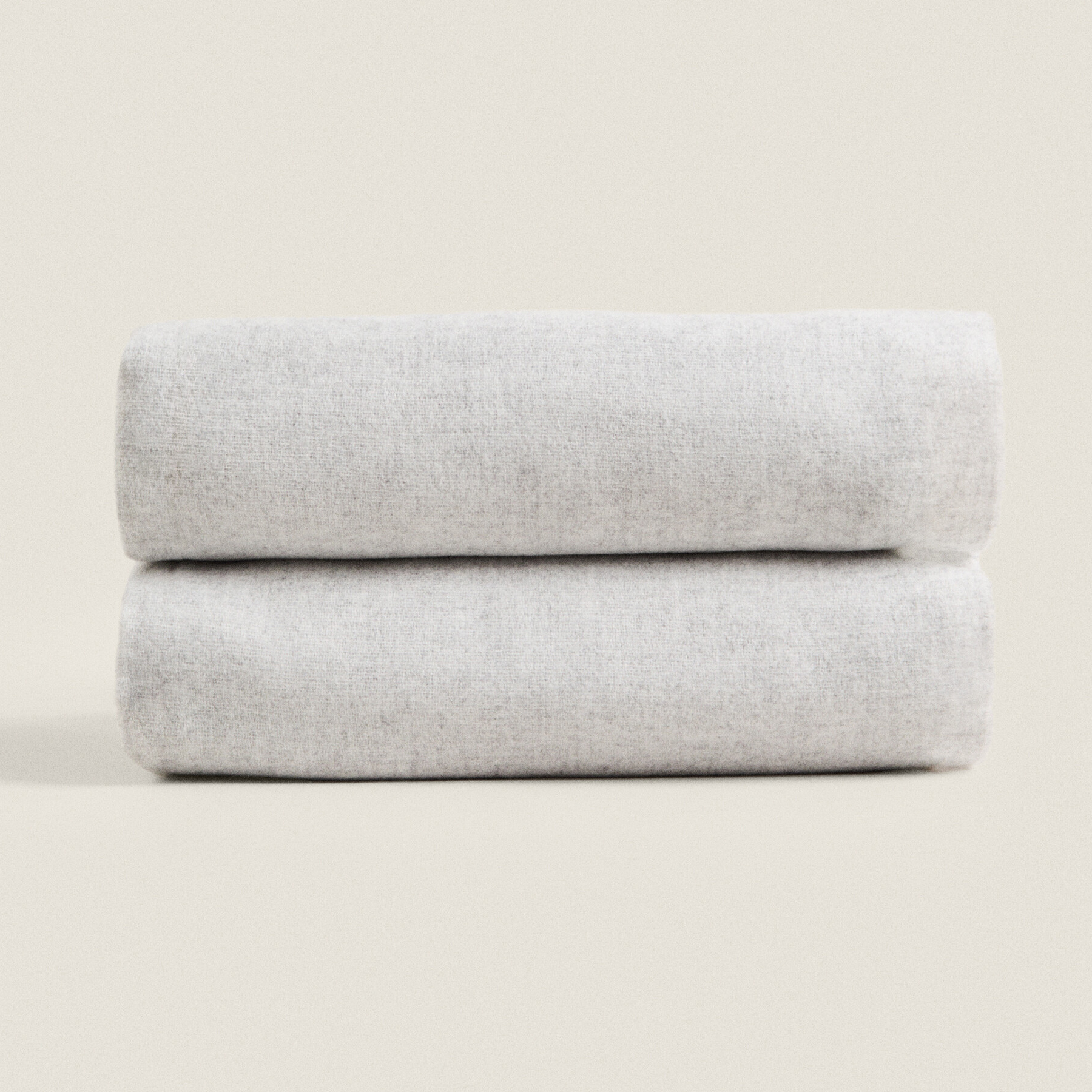 Плед Zara Home Soft-touch, серый
