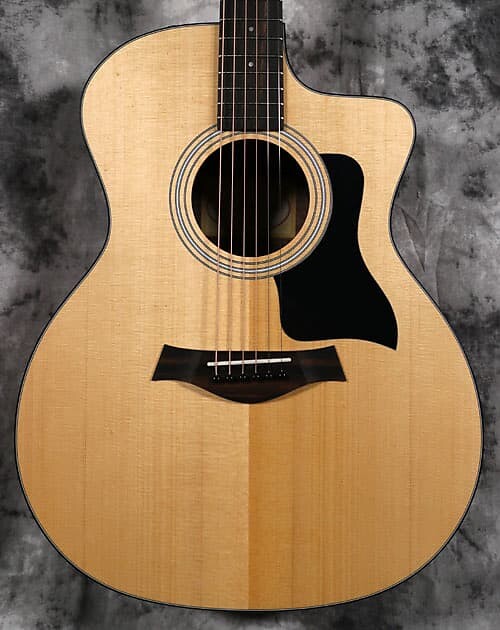 

Тейлор - 114ce Taylor