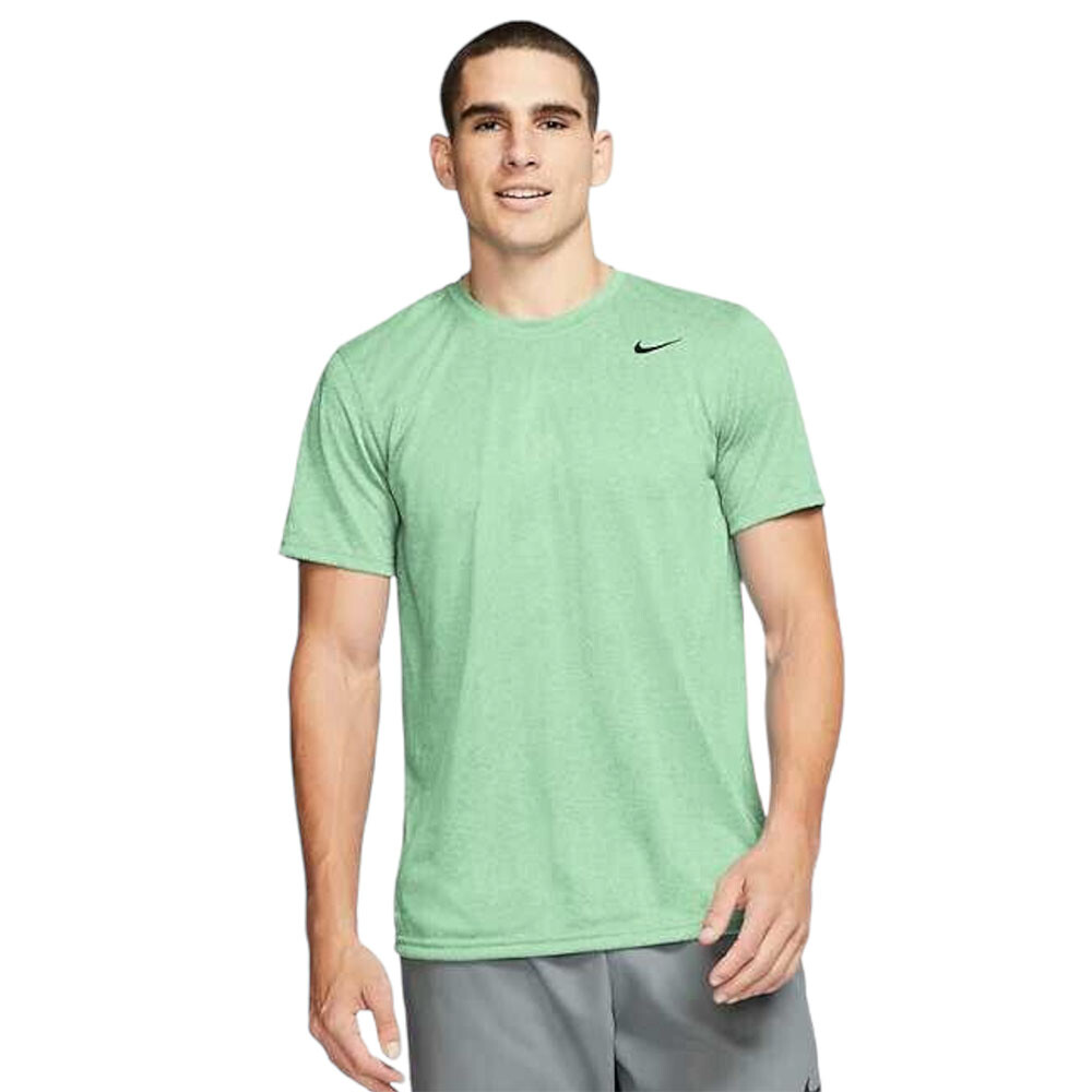 

Футболка Nike Dri-Fit Legend 2.0, зеленый