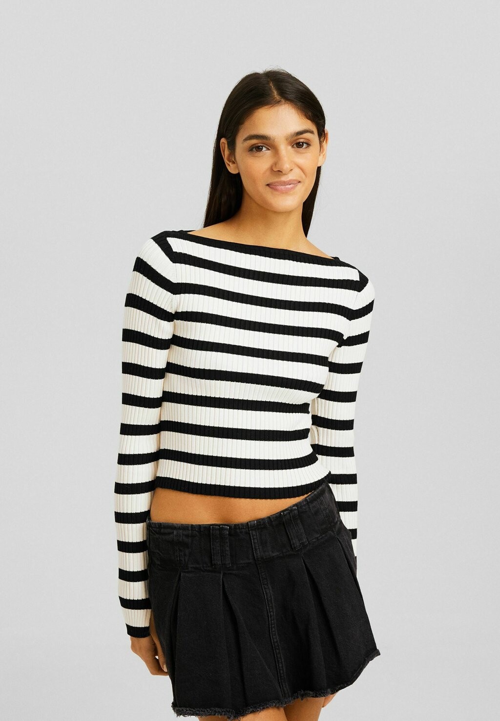 

Вязаный свитер BOAT NECK Bershka, цвет black
