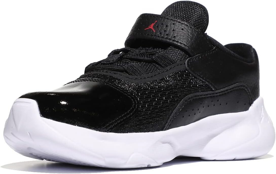 

Кроссовки Jordan Jordan 11 CMFT Low, цвет Black/White/Gym Red