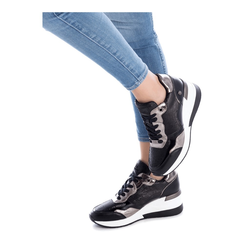 

Кроссовки Xti Zapatillas, black