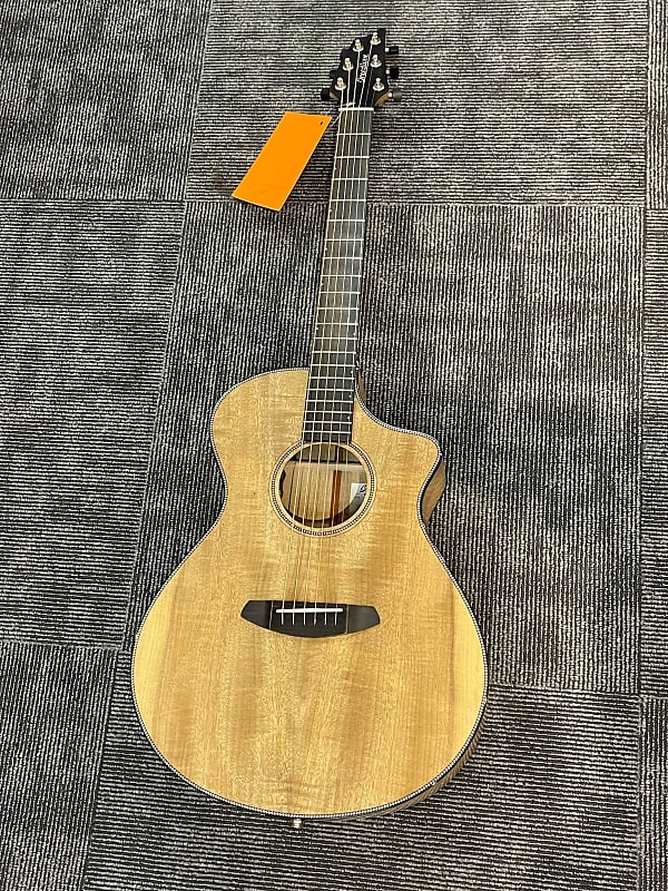 Breedlove Oregon Concert CE 2023 - Натуральный