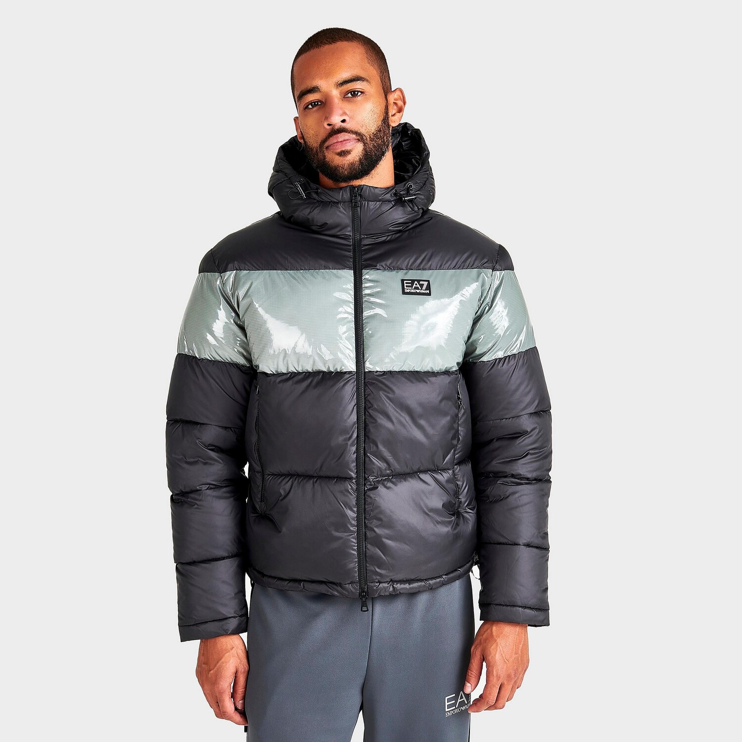 

Мужская куртка-бомбер Emporio Armani EA7 Shiny Puffer, серый