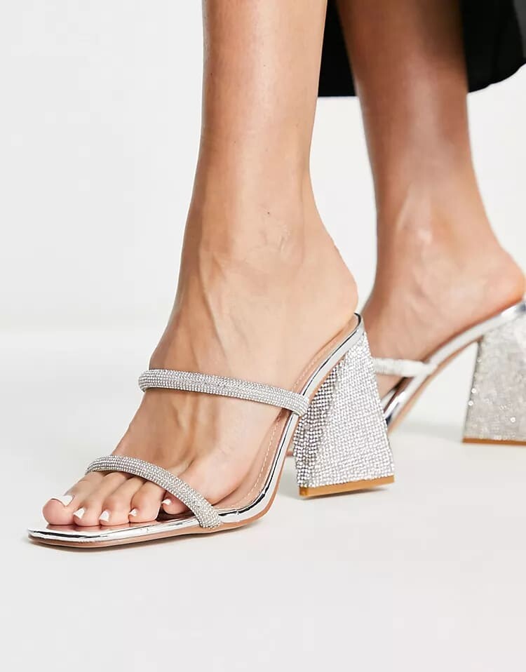 

Босоножки со стразами Simmi London Wide Fit Peruvian Block Heel, серебристый