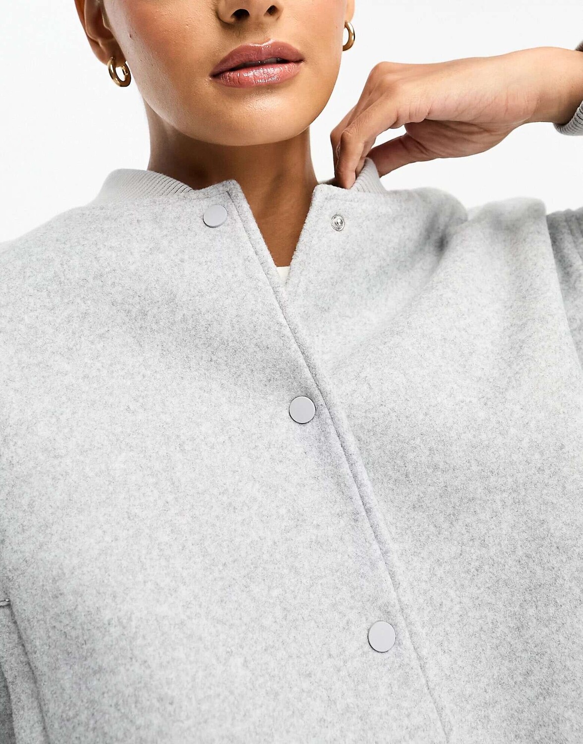 

Серый бомбер Stradivarius Soft Touch