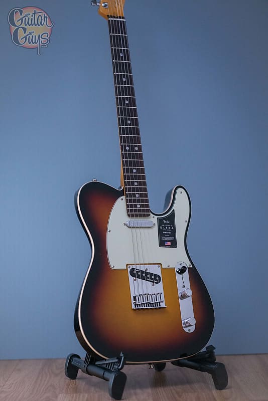 Электрогитара Fender American Ultra Telecaster Ultraburst фотографии