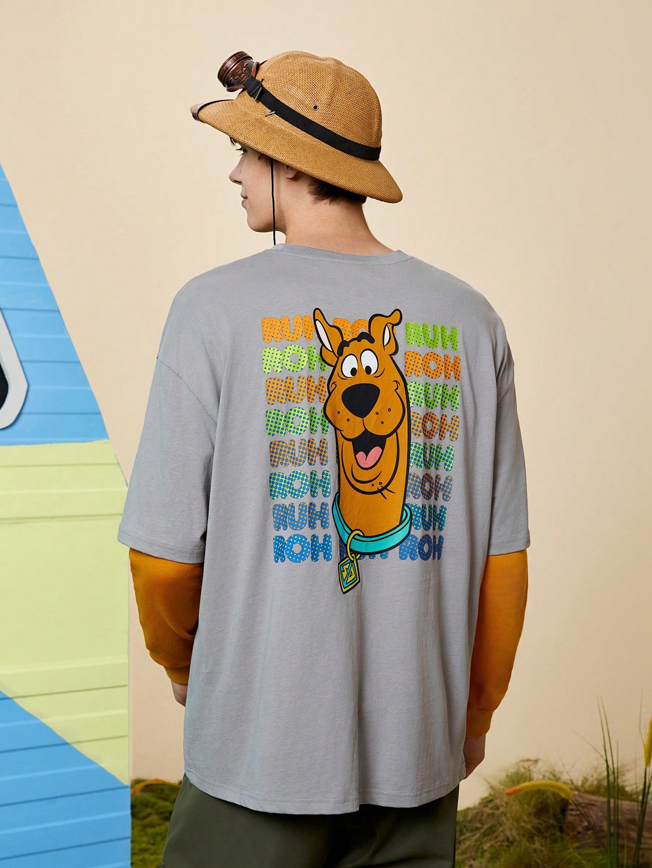 Мужская футболка SHEIN с заниженными плечами и рисунком в виде букв и мультфильмов, серый мужская футболка с коротким рукавом scooby doo velma jinkies fifth sun