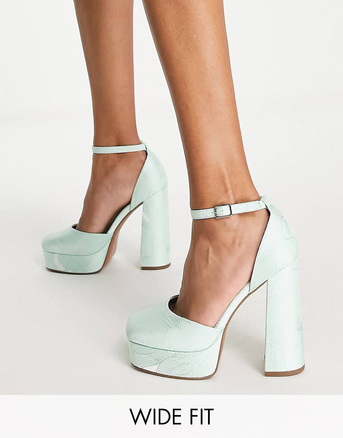 

Жаккардовые туфли на высоком каблуке на платформе ASOS DESIGN Wide Fit Priority