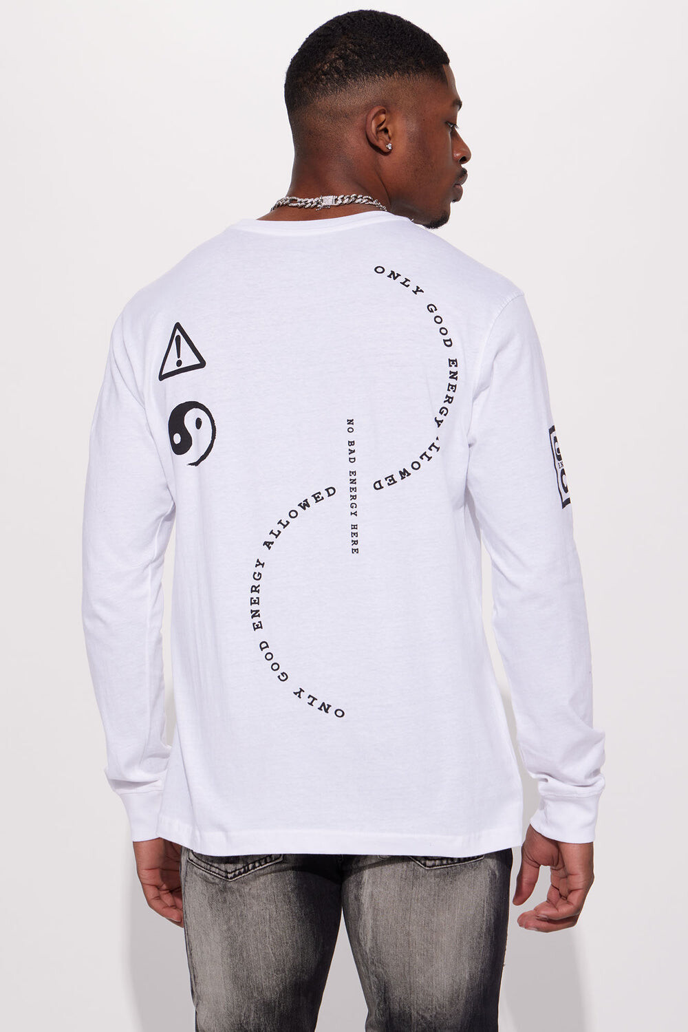 

Футболка Fashion Nova BLMD203SNJ, белый