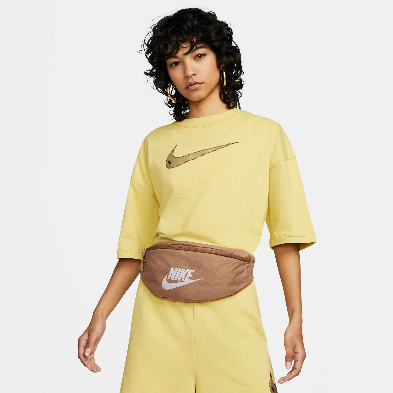 

Поясная сумка Nike Heritage, коричневый