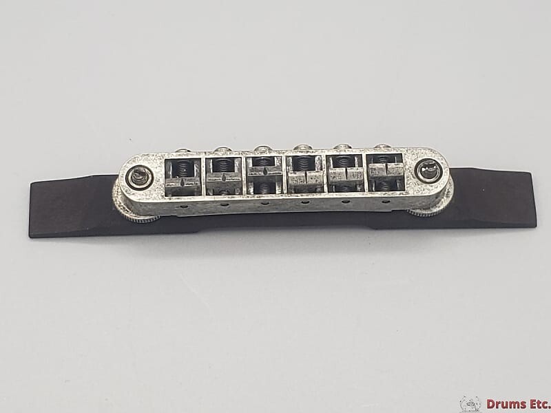

Набор мостов Ibanez ART-1 для серии AF (2TU12A0015) 2022 г. ART-1 Bridge Set for AF Series (2TU12A0015)