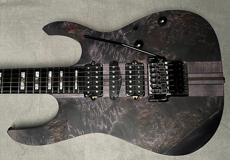 

Ibanez RGT1270PBDTF 2022 - Deep Twilight Flat с футляром
