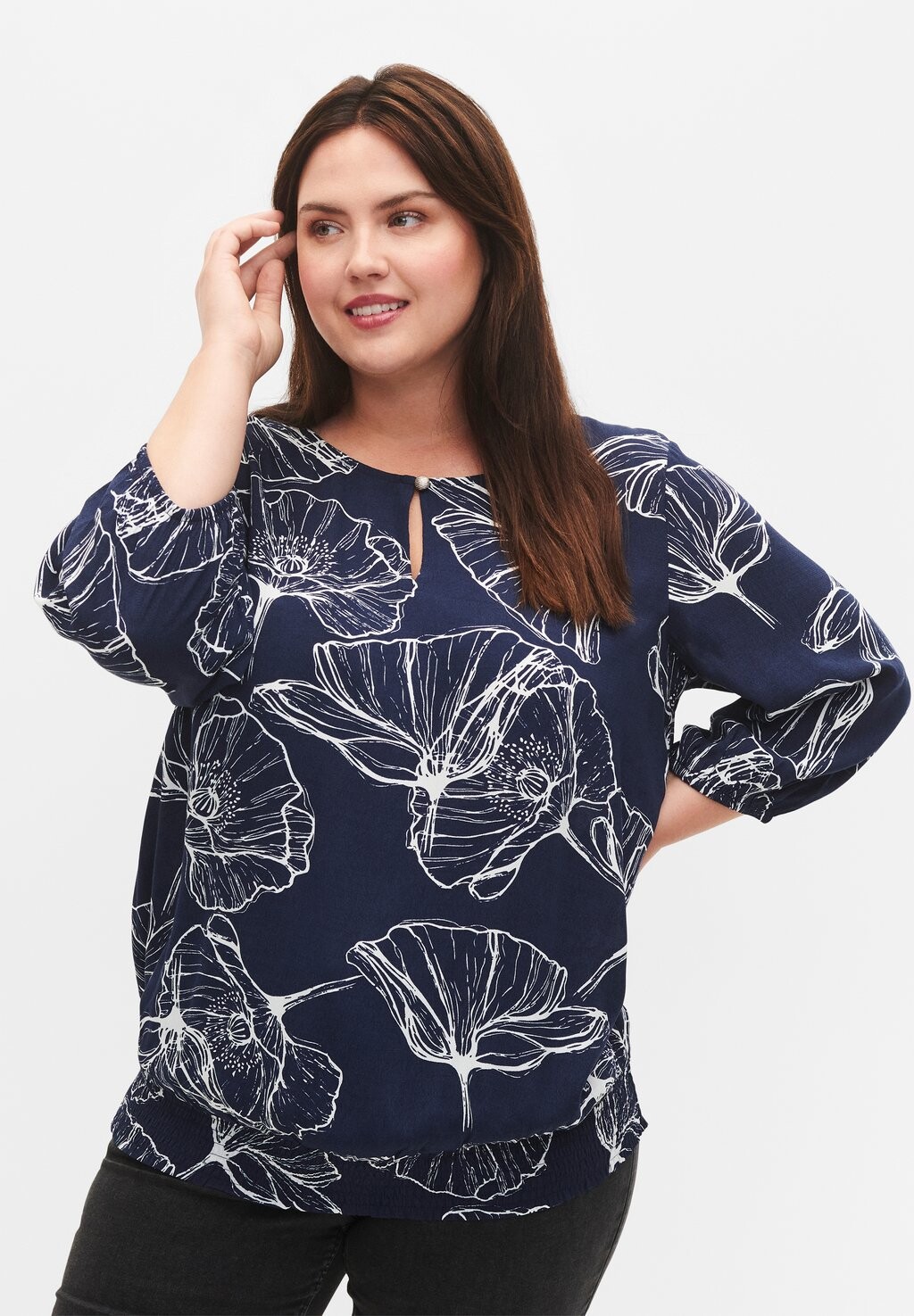 

Блузка Zizzi MIT BLUMENPRINT, цвет navy b big fl aop