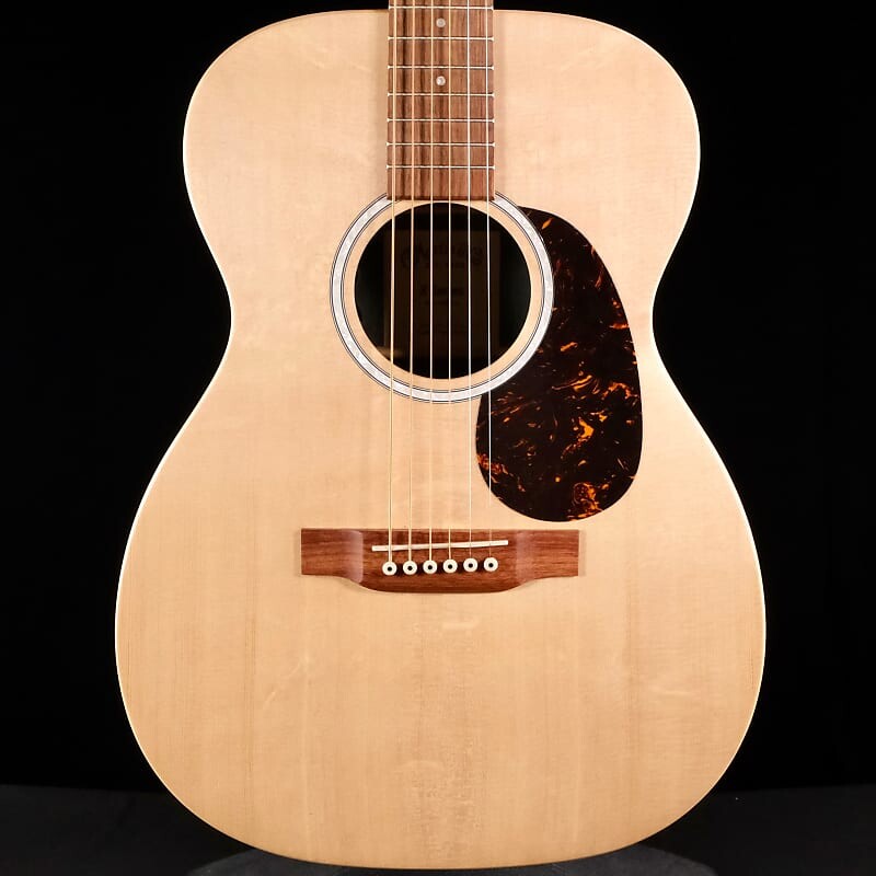 

Электроакустическая гитара Martin 00-X2E, натуральный цвет Martin 00-X2E -Electric Guitar -