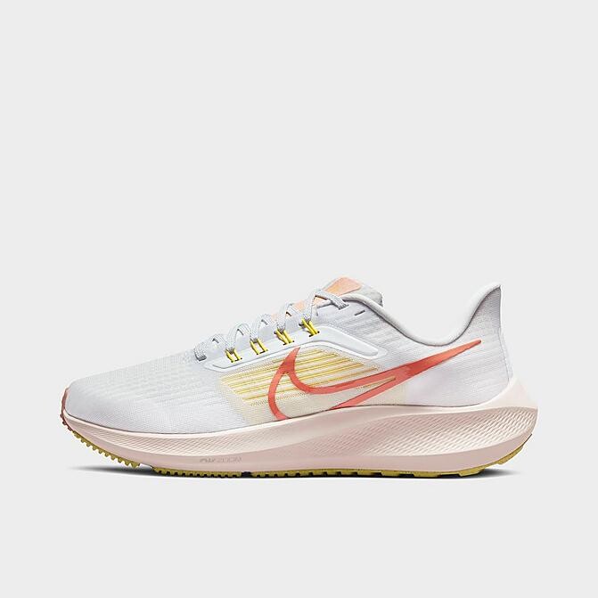 

Кроссовки беговые Nike Pegasus 39, бело-розовый